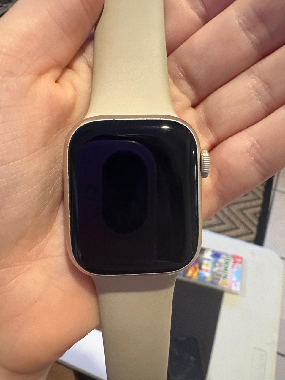 Apple Watch Series 8 GPS 1.jpeg